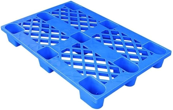 9 フィート 積み立てられるプラスチックパレット 汎用的なパッケージングソリューション