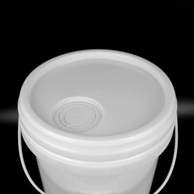 OEM ODMの口のふたが付いている歓迎されたポリプロピレンのプラスチック オイルのバケツ