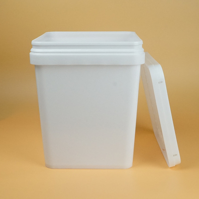 ふたおよびハンドルが付いている16.5L食品等級のプラスチック包装の正方形のバケツ