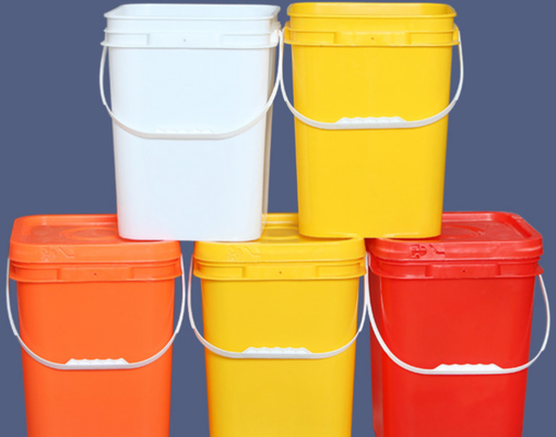 100%の原料PPはハンドルによってプラスチック バケツを平方する