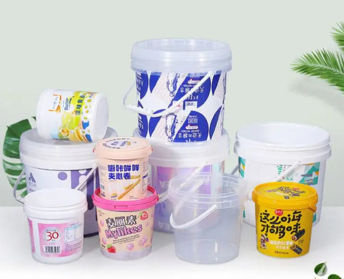 柔軟な表面 プラスチック製の丸いバケツ