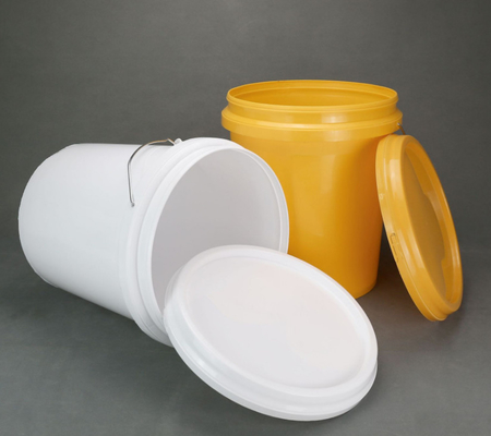 UV 耐性 スナップ 蓋付き 積み立てられる 20 リッター プラスチック または 金属 の バケツ