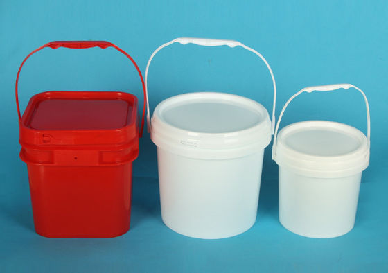 2L Square PP Food Grade Bucket with Chemical Resistance Handle and Lid 各種サイズで,化学的耐性ハンドルと蓋が付いている