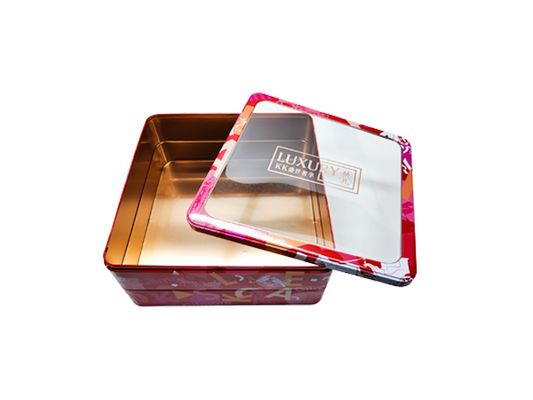 小さくて装飾的なブリキ缶。耐久性があり、パッケージングソリューションに最適です。