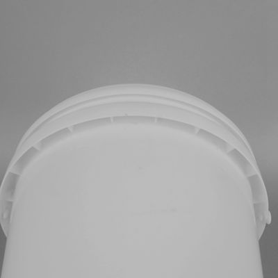 倒し口付きの頑丈なプラスチック塗装容器