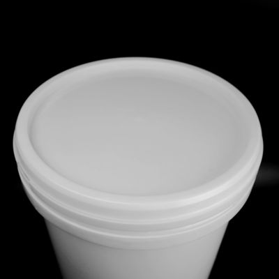 ふたが付いている20Lプラスチック積み重ね可能なバケツ