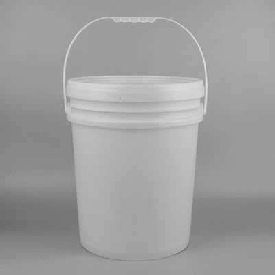 ふたが付いている20Lプラスチック積み重ね可能なバケツ