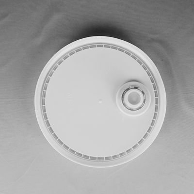 グリース ニップルが付いている特別な自動車潤滑油のプラスチック包装のドラム