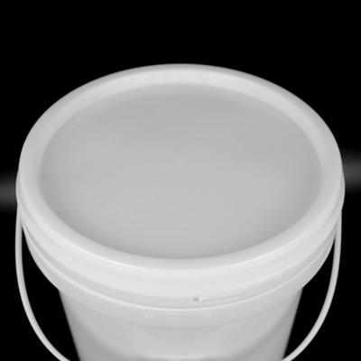 OEM ODMの歓迎された潤滑油のバケツ積み重ね可能な10リットルのプラスチック バケツ