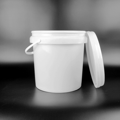 OEM ODMの歓迎された潤滑油のバケツ積み重ね可能な10リットルのプラスチック バケツ