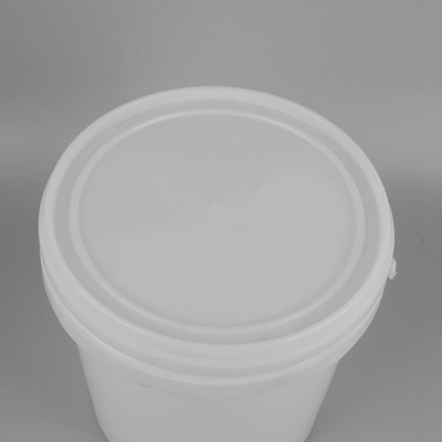 カスタマイズされたプラスチック ペンキのバケツ5L/Litre PPのバケツの白い円形のプラスチック バレル