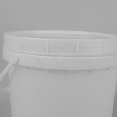 OEM ODMの歓迎8Lの小さいプラスチック砂のバケツはねじふたが付いている貯蔵のバケツに水をまく