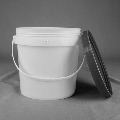 8L 25cmの高さのプラスチックおもちゃはねじふたの注文色とバケツでくむ