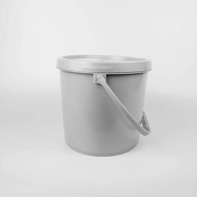 ISO9001は楕円形のプラスチック バケツを10リットルのプラスチック バケツの灰色色証明した