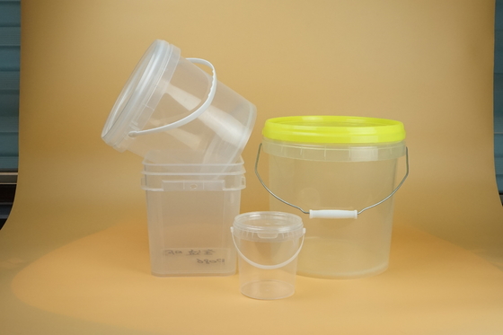 さまざまなサイズの食品等級の目に見える透明なプラスチック バケツ